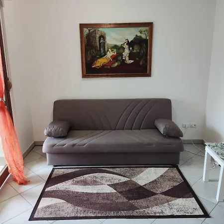 Apartament Moderno In Centro Terni