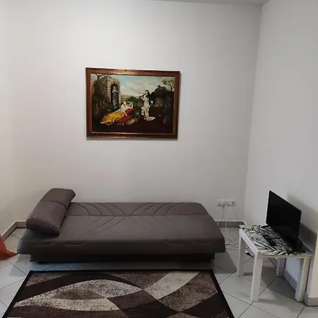 Moderno In Centro דירה *